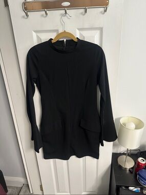 Classic Black Long-Sleeve Shift Dress